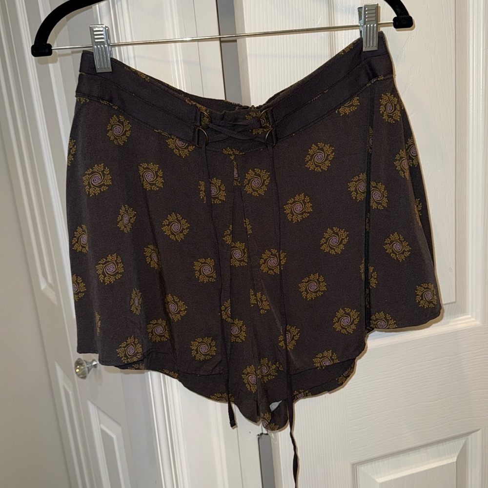 Skort - Picture 8 of 10
